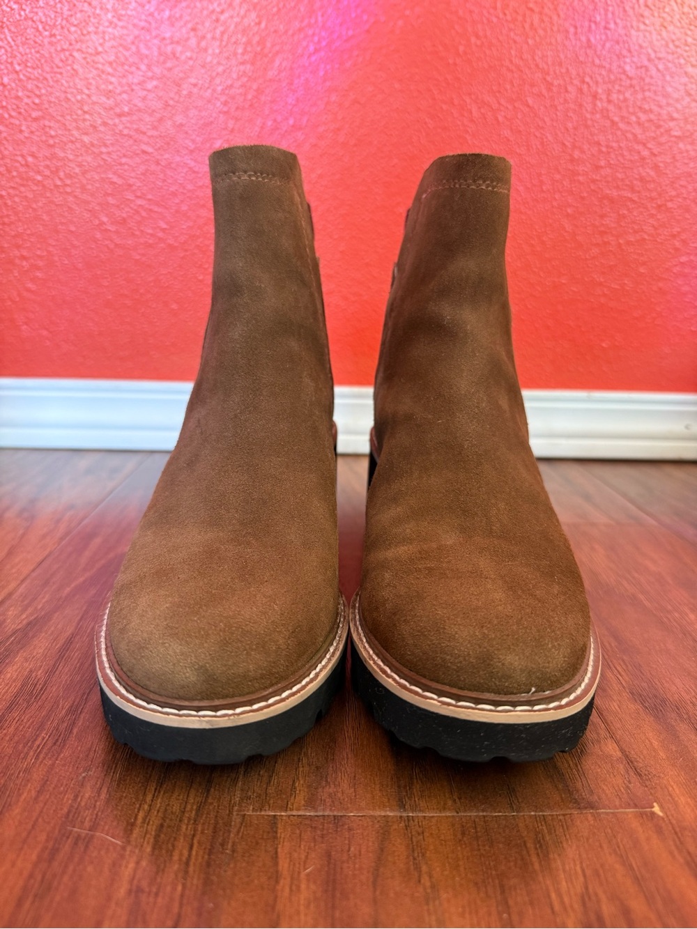 Dolce Vita Brown Suede Chelsea Boots - Classic Slip-On Style